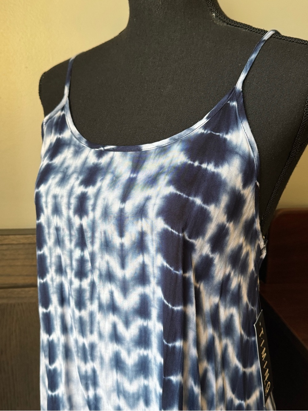 Sleeveless Blue Tie-Dye Swing Dress - Picture 5 of 8